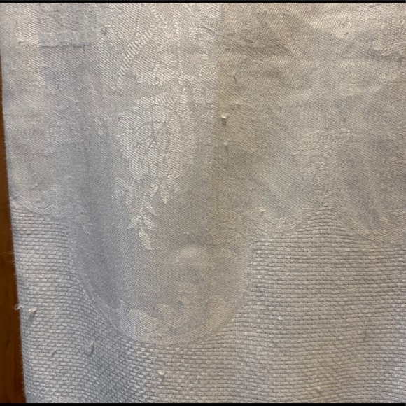 Extra large table runner - Picture 3 of 3